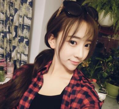 闪现女主播 迅雷下载,迅雷下载背后的激情故事