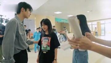 爱娱乐的吃瓜欢